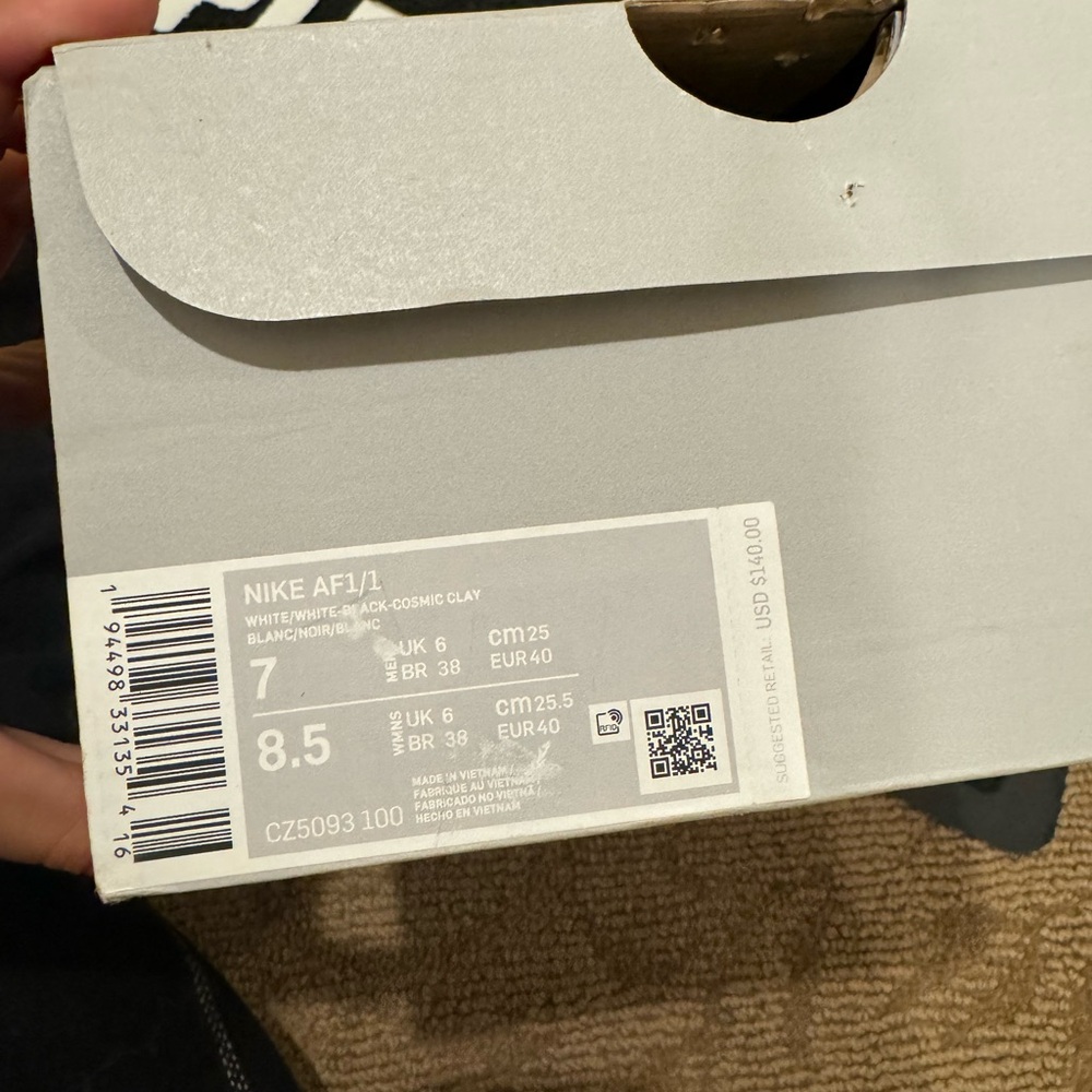 Nike Airforce 1 - Picture 7 of 7